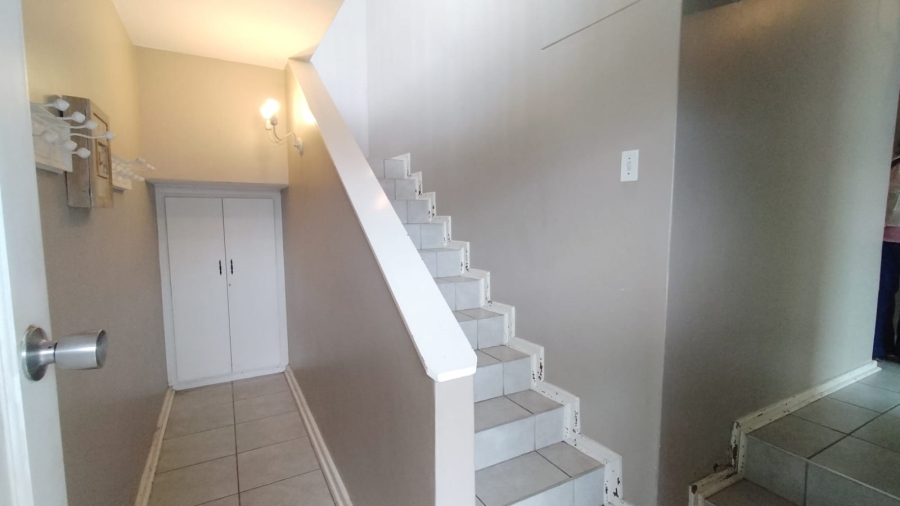 3 Bedroom Property for Sale in Aston Bay Eastern Cape